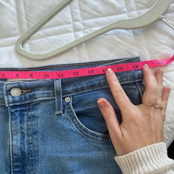 Levi's High-rise Wide Leg Jeans - Size 31 - Picture 10 of 11